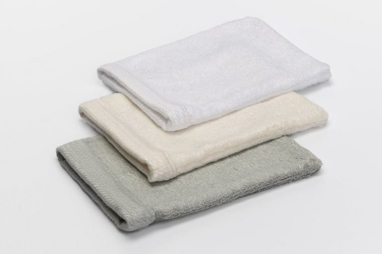 Set 4 wash mitts 17x21 cm / 7x8 in.