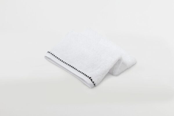 Set 4 wash mitts 17×21 cm / 7×8 in.